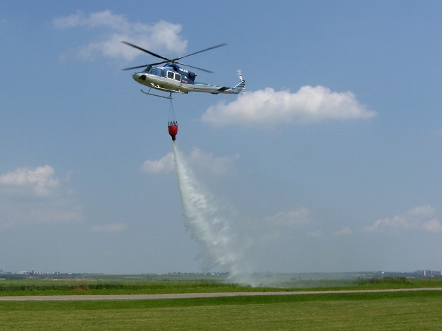 LS28 - Letecký den - Sobínka.JPG