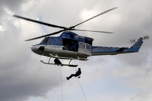 LS_28 - Bell - 412 EP