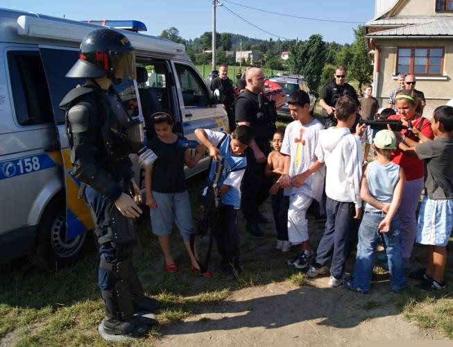 Foto: PČR F-M/ prohlídka zbraní - SPJ