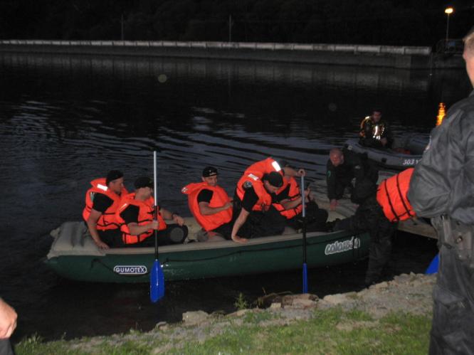 Libavá 2010 na raftu.jpg