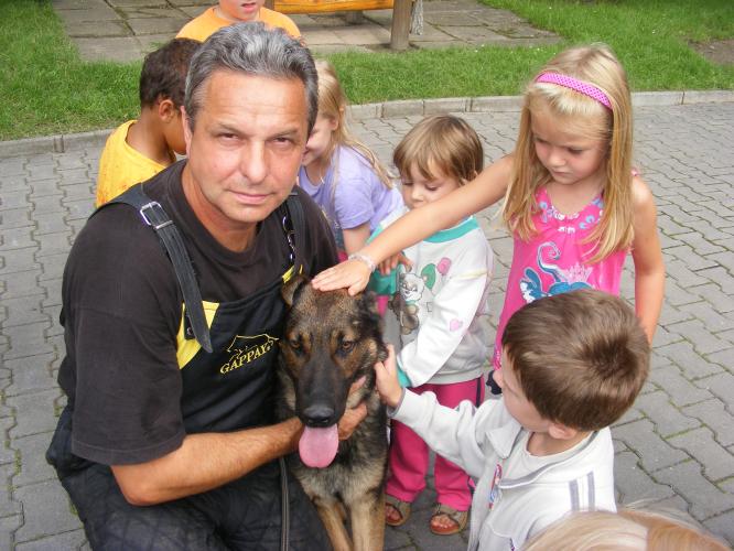 MŠ Růžová.jpg