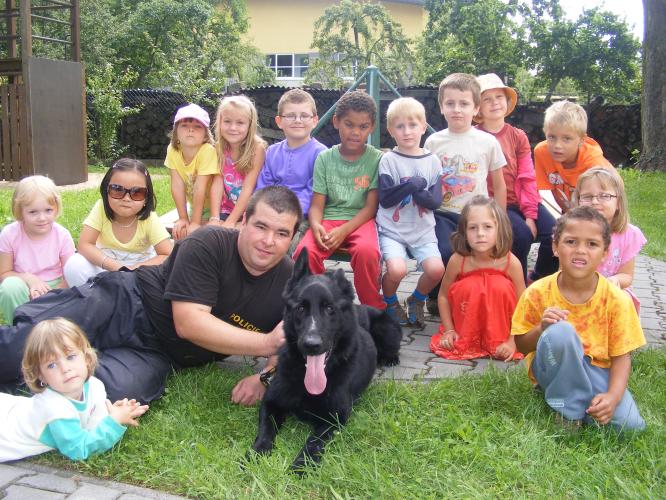 MŠ Růžová.jpg