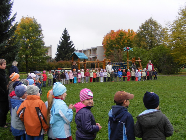 MŠ Zahrádka - 5. 10. 2010 - 01.jpg