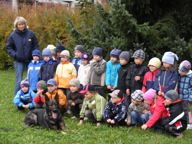 MŠ Zahrádka - 5. 10. 2010 - 08.jpg