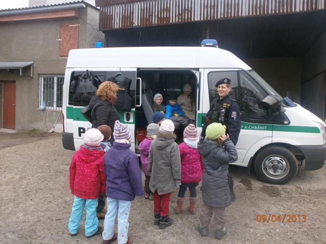 MŠ navštívila policejní složky