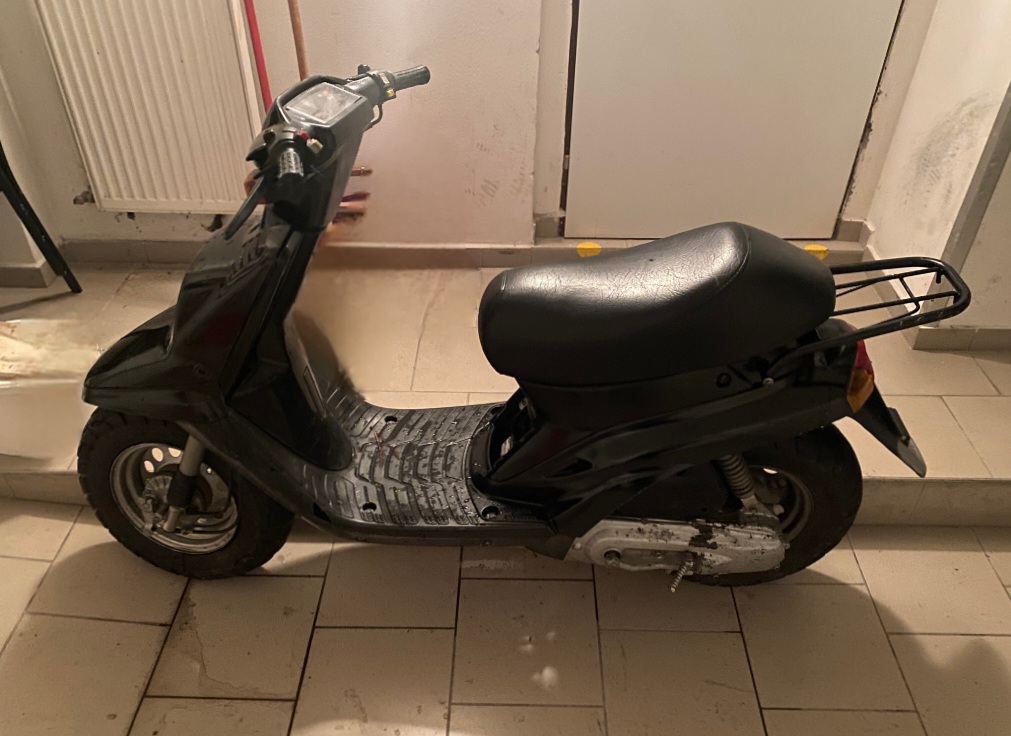 Malý motocykl - skútr.jpg