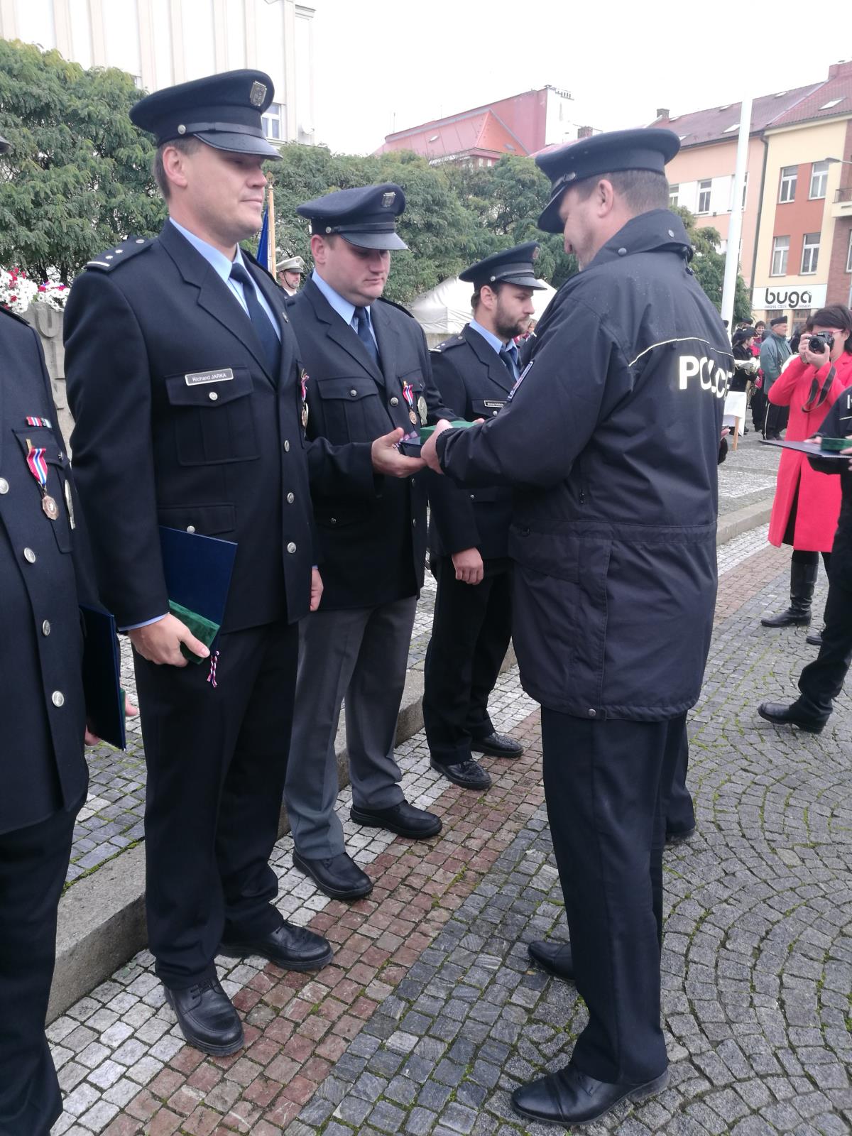 Medaile policistům16.jpg