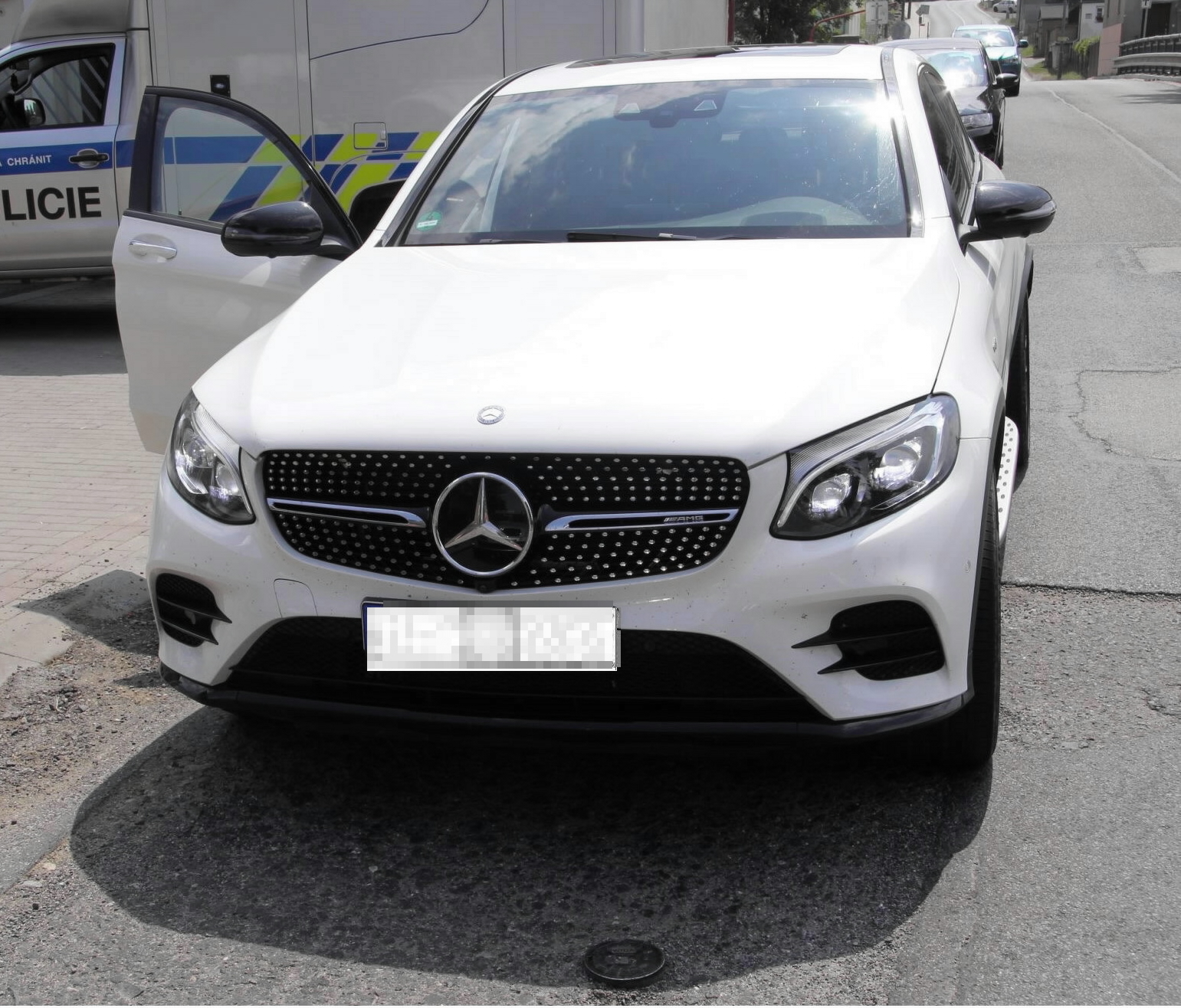 Mercedes Benz
