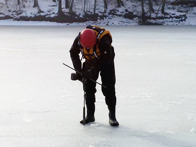 Měření ledu Varvažov 27. 1. 2016 