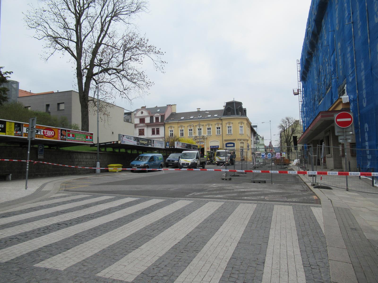 Mírové náměstí 1