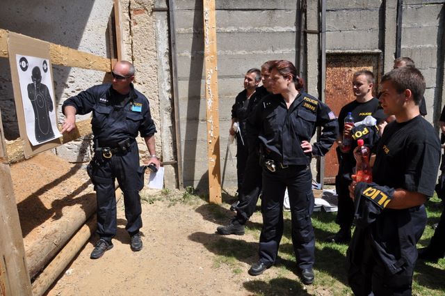 Mistrovství ČR v Policejním víceboji 2011-0027.jpg