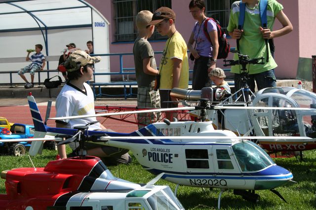 Modely vrtulníků.jpg