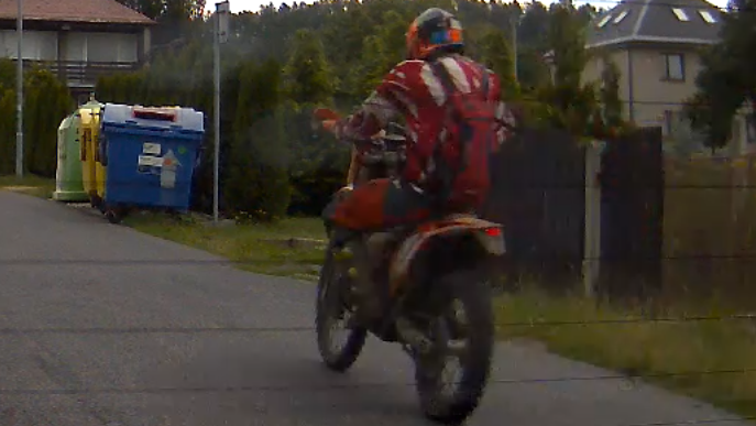 Moto zadní 2.png