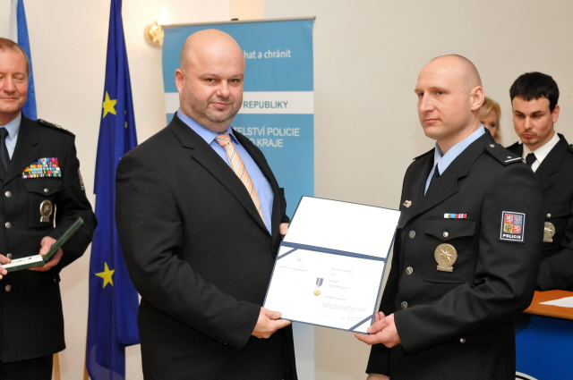 NEJLEPŠÍ KRAJSKÝ POLICISTA ZA ROK 2009
