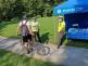 Na kole jen s přilbou - cyklista bez přilby s DI