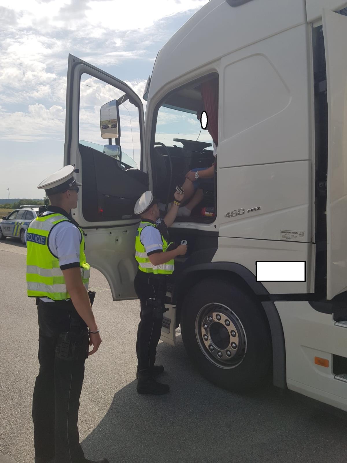 Nákladní doprava pod policejním dohledem