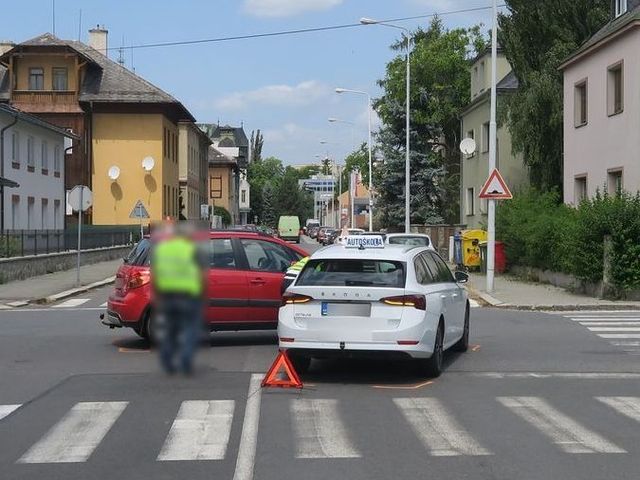 Nehoda autoškoly v Šumperku