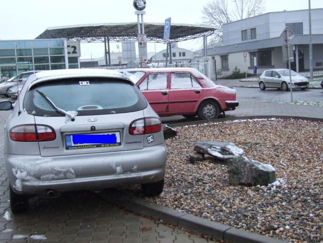 Nepovolené parkování
