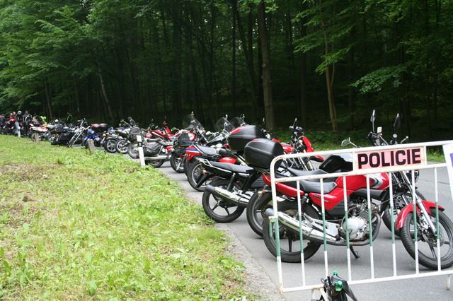 Nežij vteřinou 2009 1.jpg