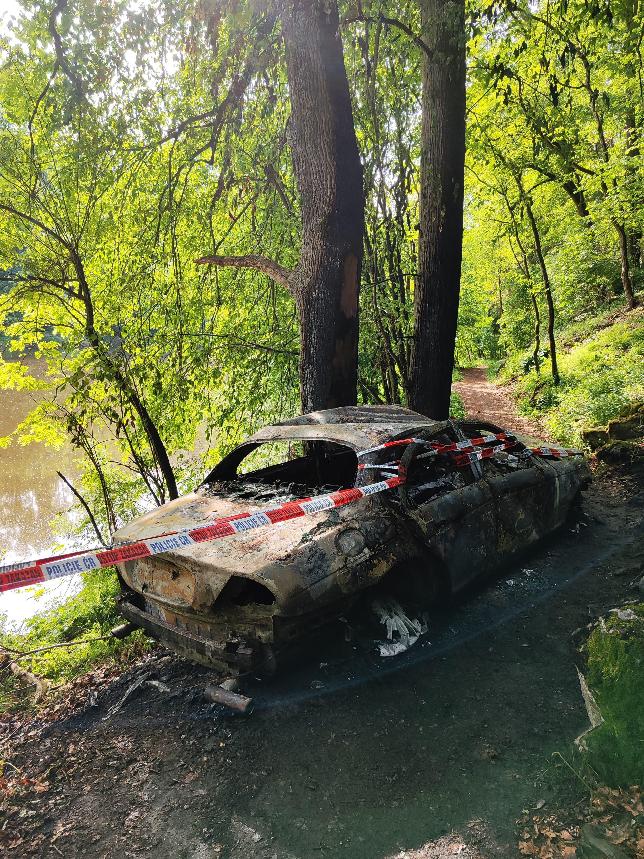 Odcizený Jaguar