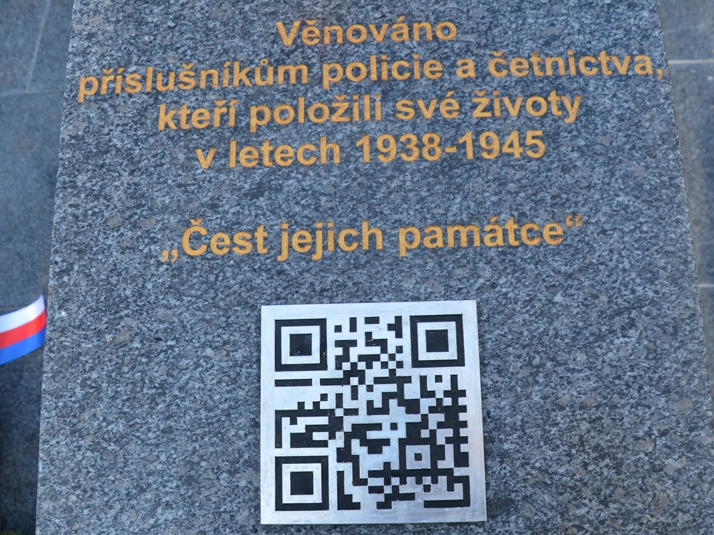 Odhalení památníku 39.JPG