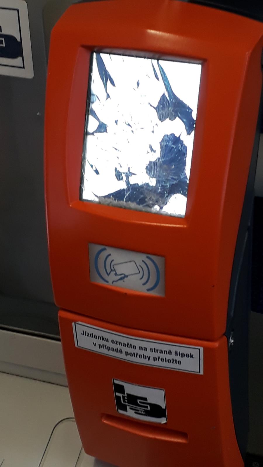 Ověřovač čipových karet.jpg