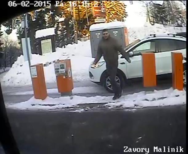 Pachatel 1_Ford Kuga 4