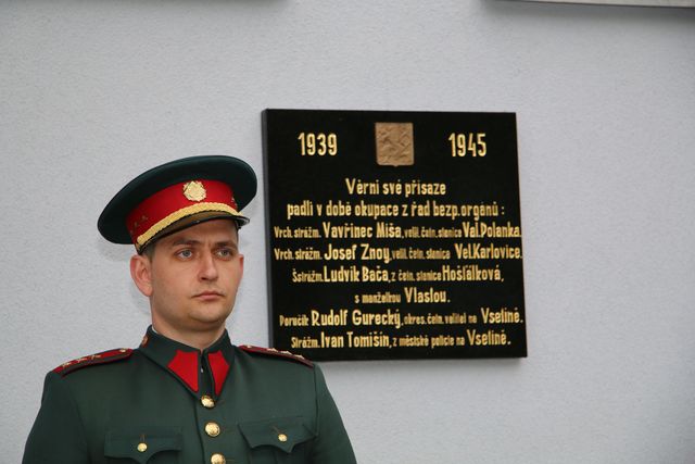 Pamětní deska