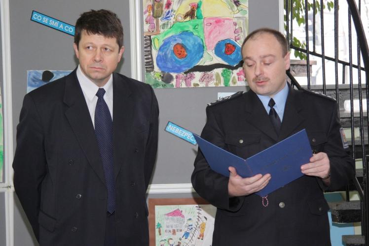 Pamětní deska 05.jpg