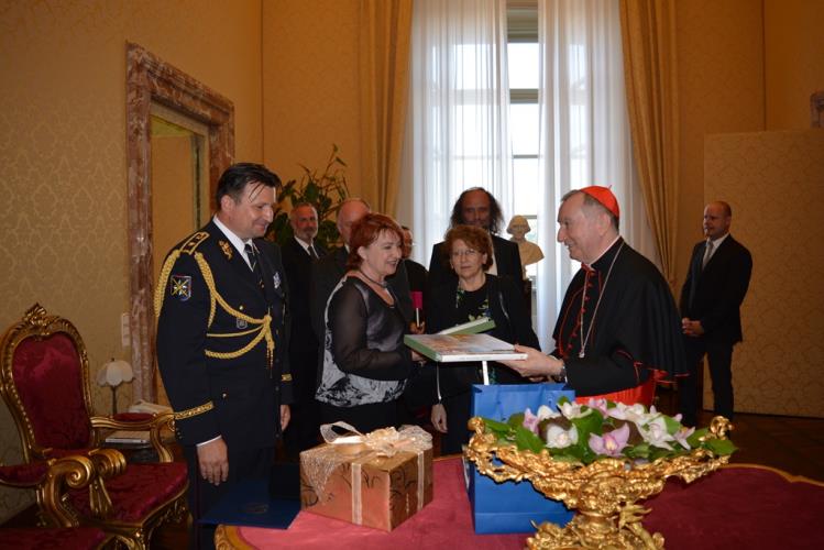 Parolin 2