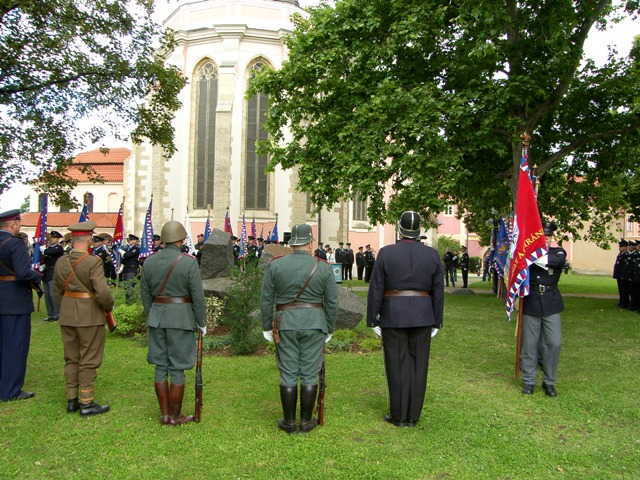 Pietní akt 4