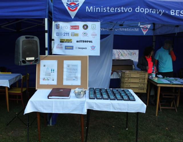 Pochod k uctění památky zesnulých policistů 02
