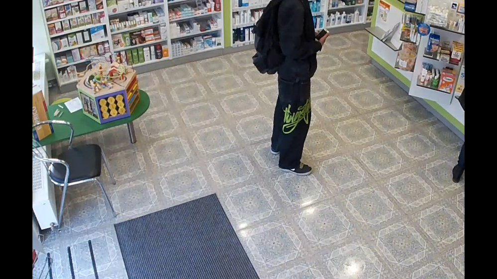 Podezřelý muž 3