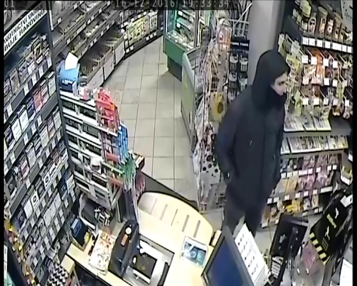 Podezřelý muž.jpg