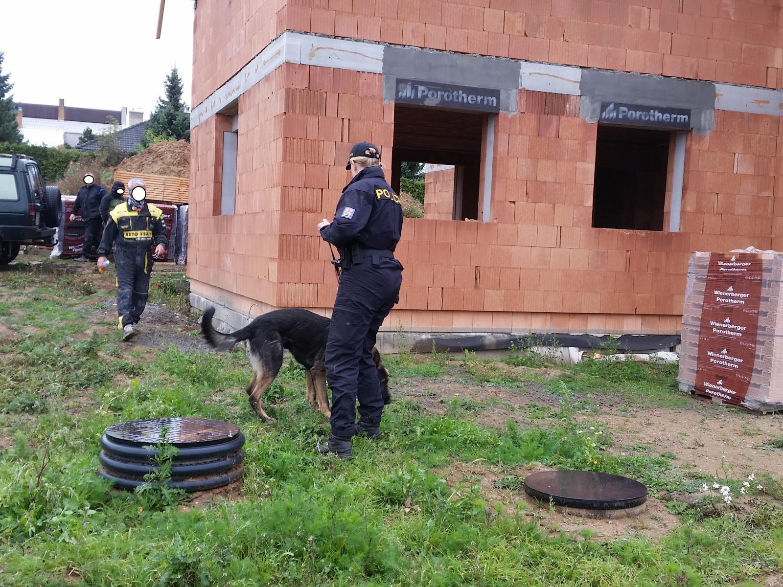 Policejní kontroly v oblasti novostaveb a rozestavěných domů