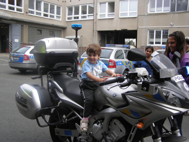 Policejní motorka sklízela úspěch