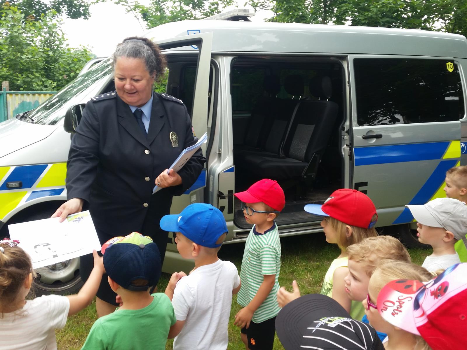 Policejní návštěva v MŠ Divadelní