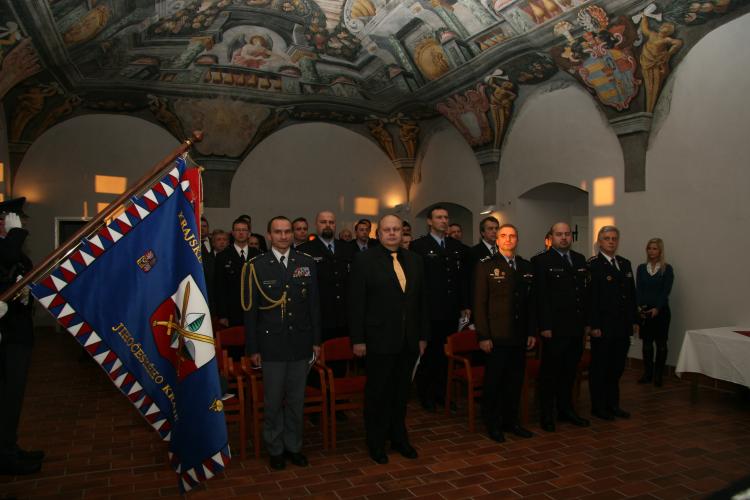 Policejní prezident i krajský ředitel ocenili profesionální práci jihočeských  policistů.JPG