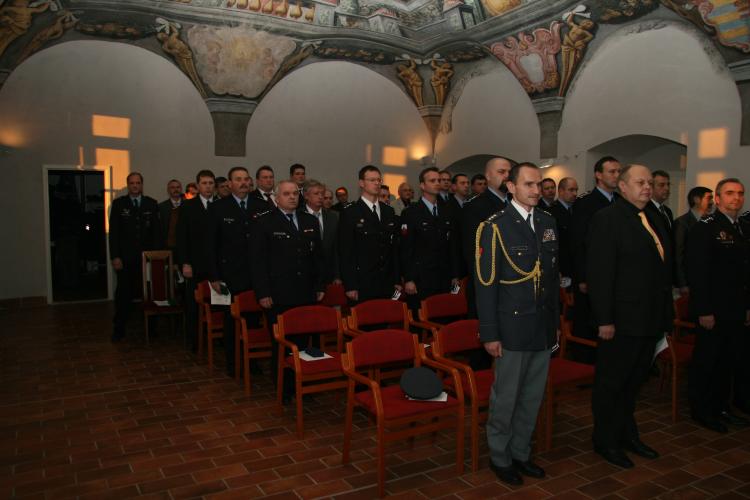 Policejní prezident i krajský ředitel ocenili profesionální práci jihočeských  policistů.JPG