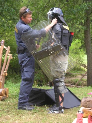 Policie na letních táborech.JPG