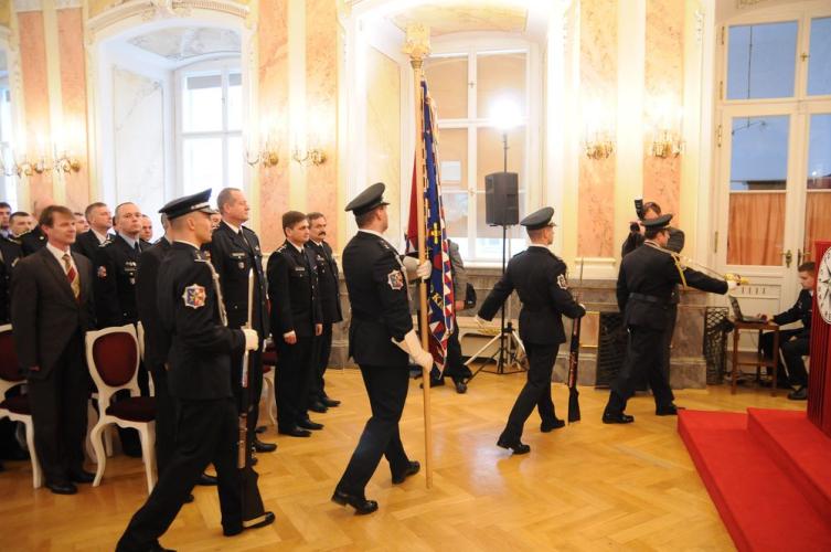 Policista a zaměstnanec roku 2012