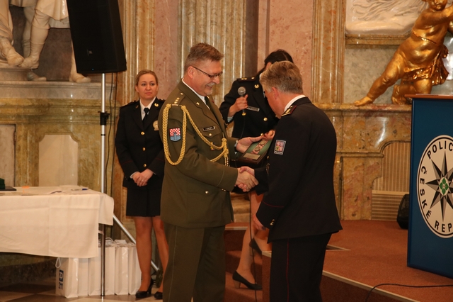 Policista a zaměstnanec roku 2017