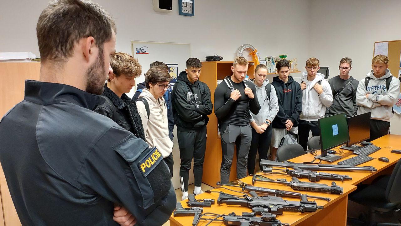Policistou na zkoušku