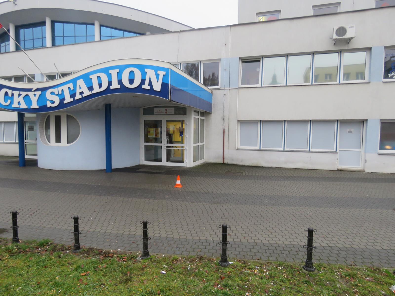 Poškození střechy plovárny ČB II.