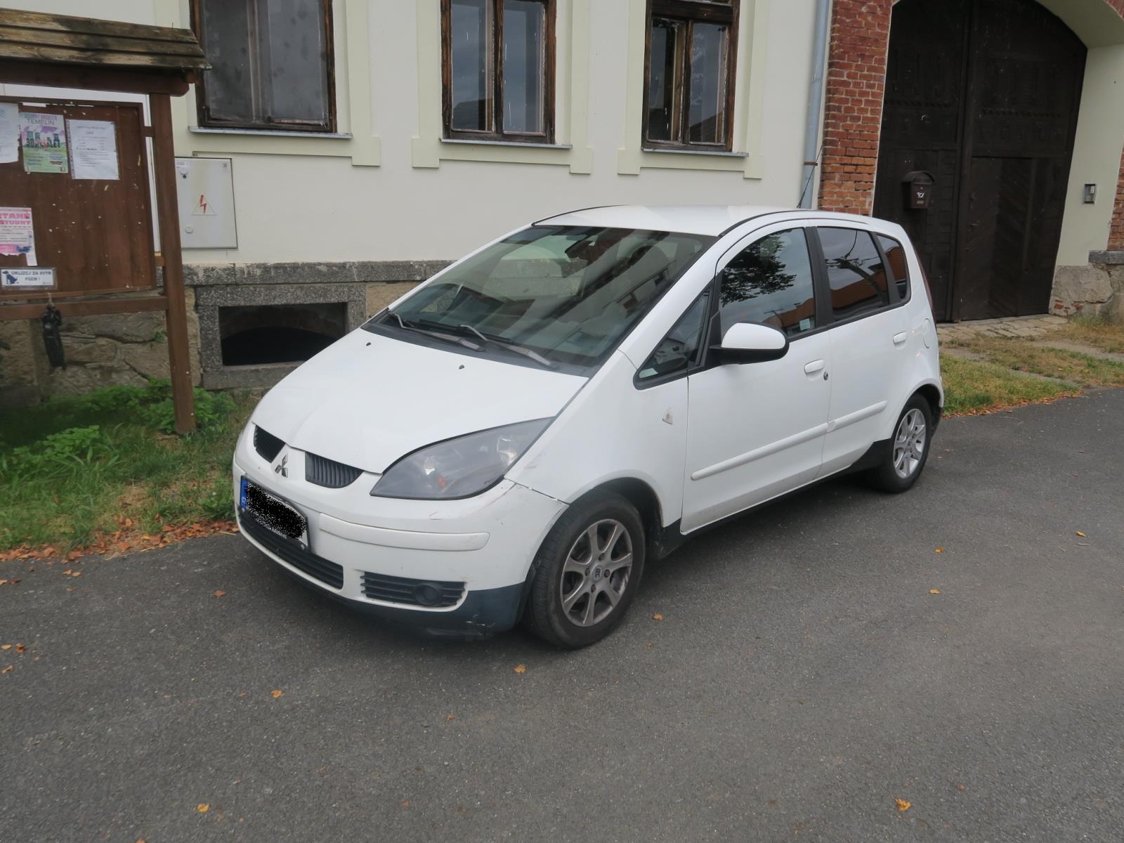 Poškozený vůz Nová ves u Protivína
