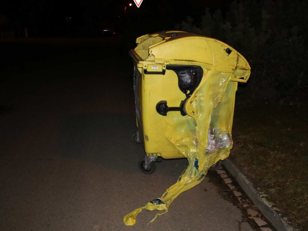 Požár kontejnerů