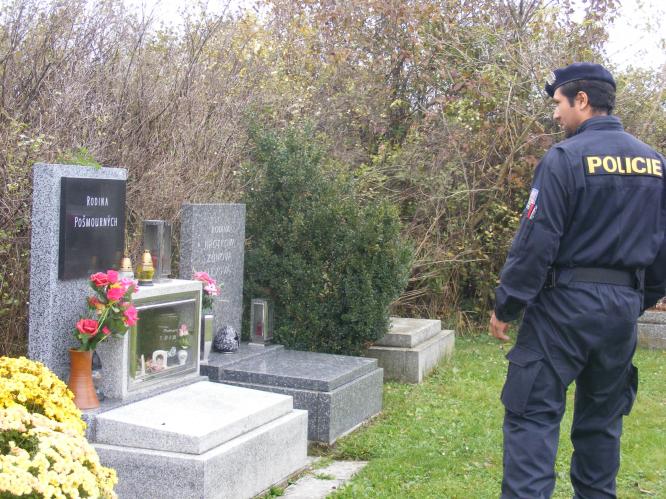 Předdušičkové kontroly hřbitovů
