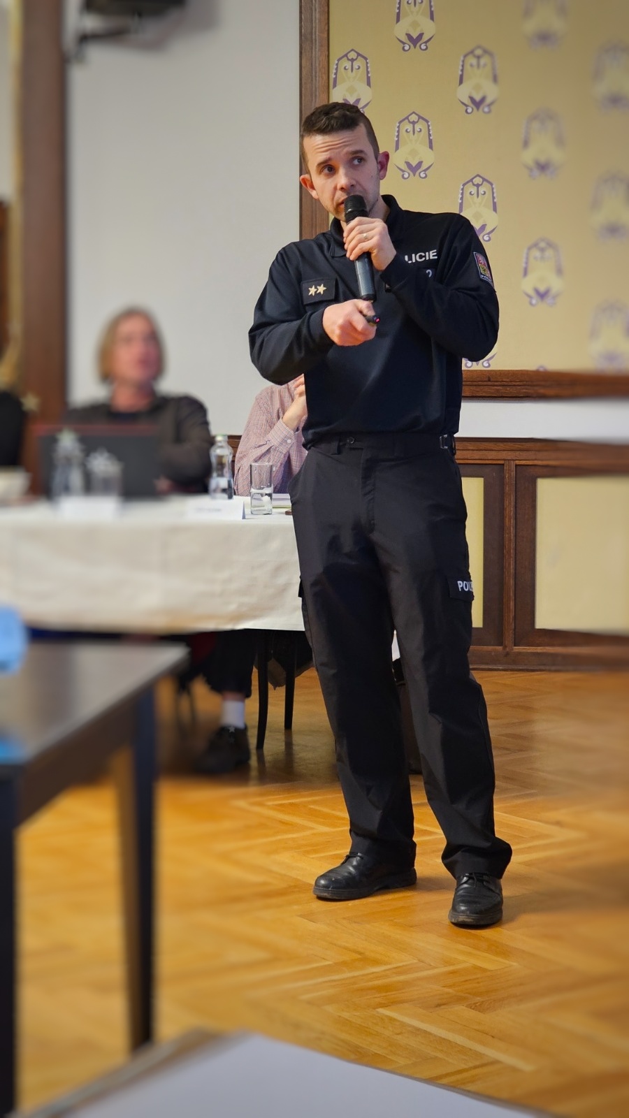Přednáška o kyberpodvodech náchodským zastupitelům 27.2.2023