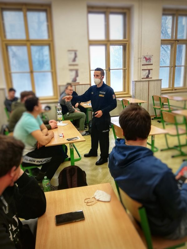 Preventista přednášel studentům na SSŘ Jaroměř - leden 2022