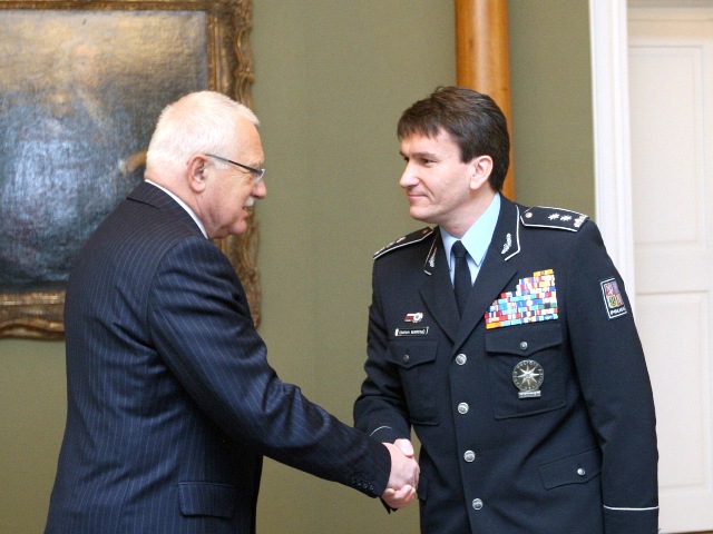 Prezident republiky a policejní prezident (02)